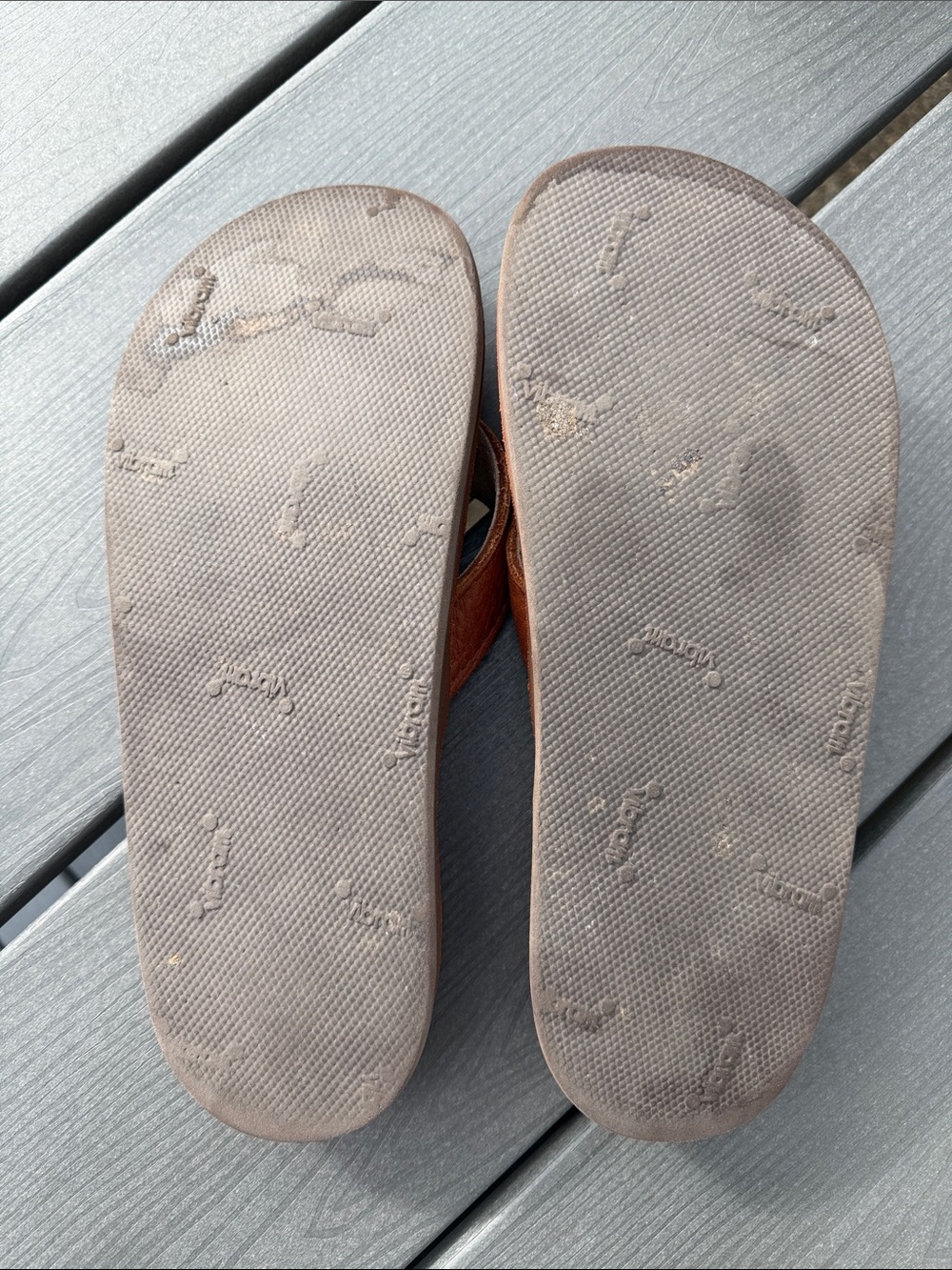 Men's Brown Leather Flip-Flop Sandals Vibram Soles - Picture 10 of 12